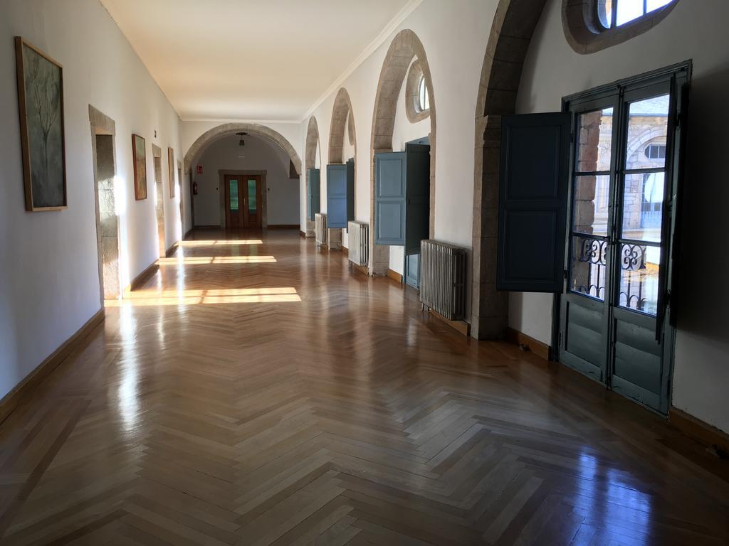 San Nicolas El Real Villafranca Del Bierzo Bagian luar foto