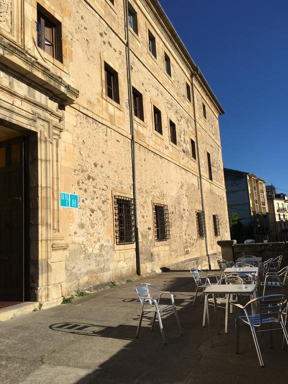 San Nicolas El Real Villafranca Del Bierzo Bagian luar foto